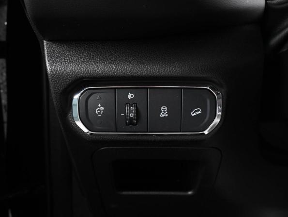 Haval Jolion I Рестайлинг с пробегом 2024 года, цена 2 025 000 рублей, 49113 км, внедорожник, Автокод Объявления