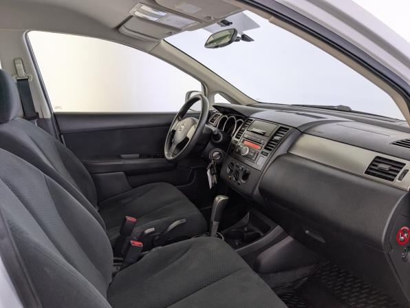 Nissan Tiida I Рестайлинг с пробегом 2013 года, цена 995 000 рублей, 85346 км, хэтчбек, Автокод Объявления
