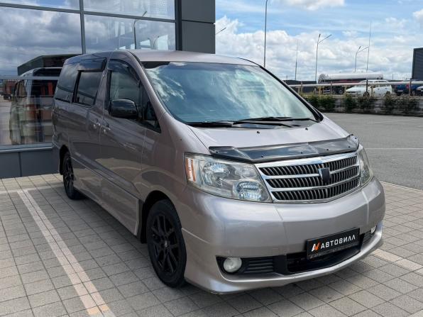 Toyota Alphard I с пробегом 2004 года, цена 1 500 000 рублей, 214000 км, минивэн, Автокод Объявления