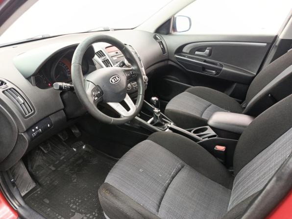Kia Ceed I Рестайлинг с пробегом 2010 года, цена 620 000 рублей, 192684 км, хэтчбек, Автокод Объявления