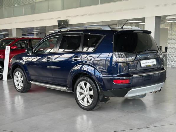 Mitsubishi Outlander II Рестайлинг с пробегом 2010 года, цена 1 245 000 рублей, 196000 км, внедорожник, Автокод Объявления