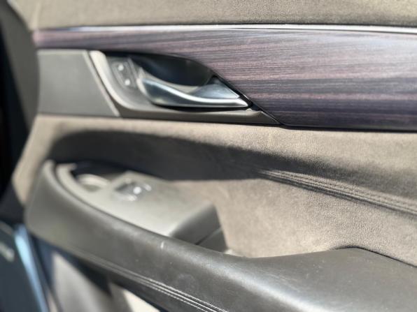 Cadillac Escalade IV с пробегом 2015 года, цена 3 500 000 рублей, 162800 км, внедорожник, Автокод Объявления