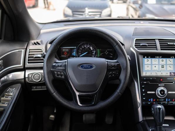 Ford Explorer V Рестайлинг 2 с пробегом 2018 года, цена 2 589 000 рублей, 201191 км, внедорожник, Автокод Объявления