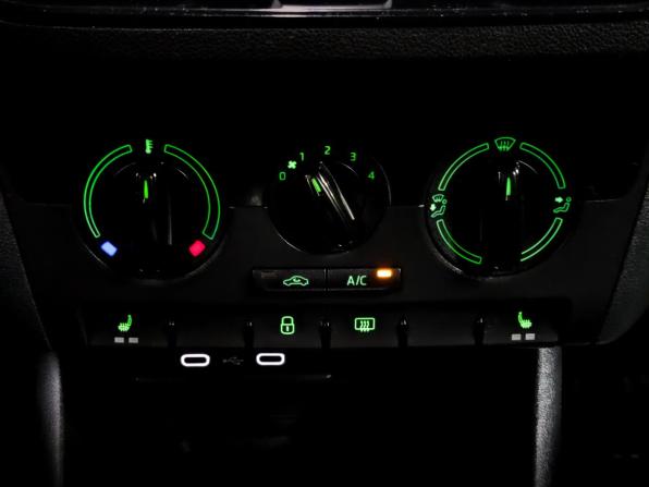 Skoda Rapid II с пробегом 2021 года, цена 1 679 000 рублей, 69993 км, лифтбек, Автокод Объявления