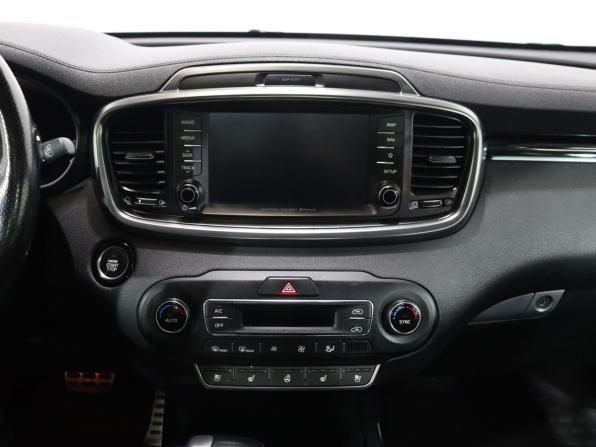 Kia Sorento III Prime Рестайлинг с пробегом 2018 года, цена 2 790 000 рублей, 105450 км, внедорожник, Автокод Объявления