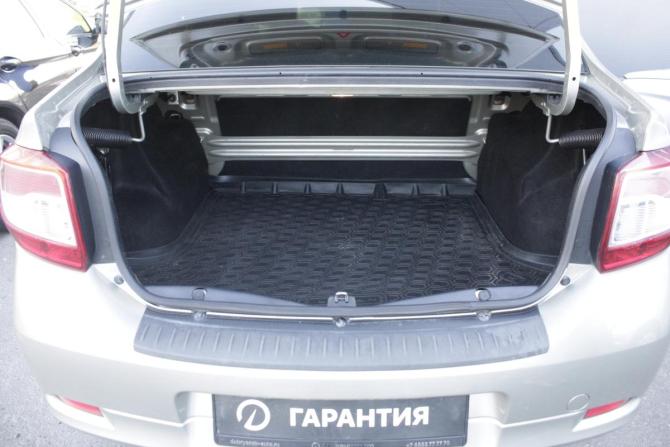 Renault Logan II с пробегом 2017 года, цена 785 000 рублей, 129986 км, седан, Автокод Объявления