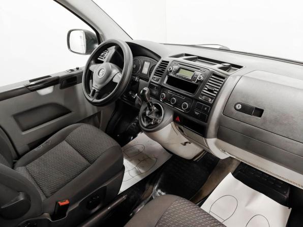Volkswagen Caravelle T5 Рестайлинг с пробегом 2011 года, цена 1 400 000 рублей, 442781 км, минивэн, Автокод Объявления