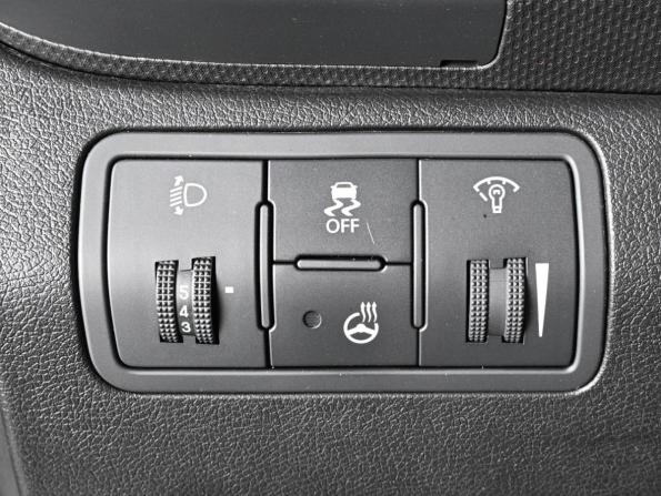 Hyundai Solaris I Рестайлинг с пробегом 2016 года, цена 1 019 000 рублей, 172884 км, седан, Автокод Объявления