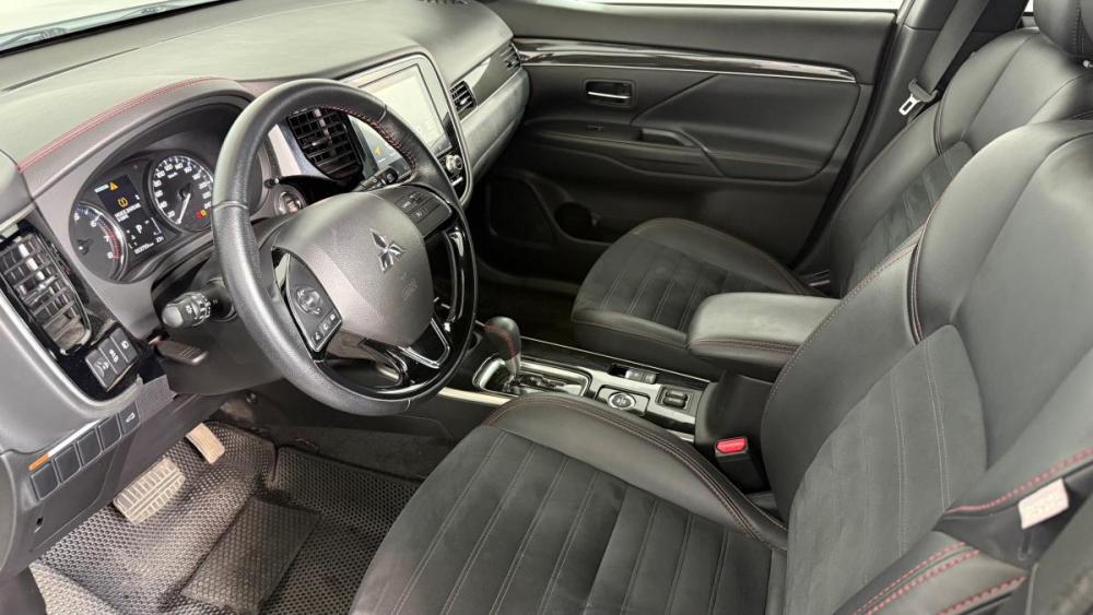 Mitsubishi Outlander III Рестайлинг 3 Санкт-Петербург  - изображение 7