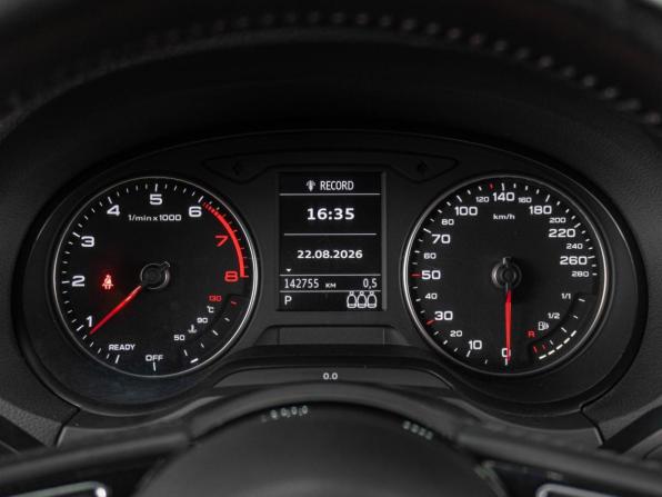 Audi A3 III (8V) Рестайлинг с пробегом 2019 года, цена 1 749 000 рублей, 142755 км, седан, Автокод Объявления