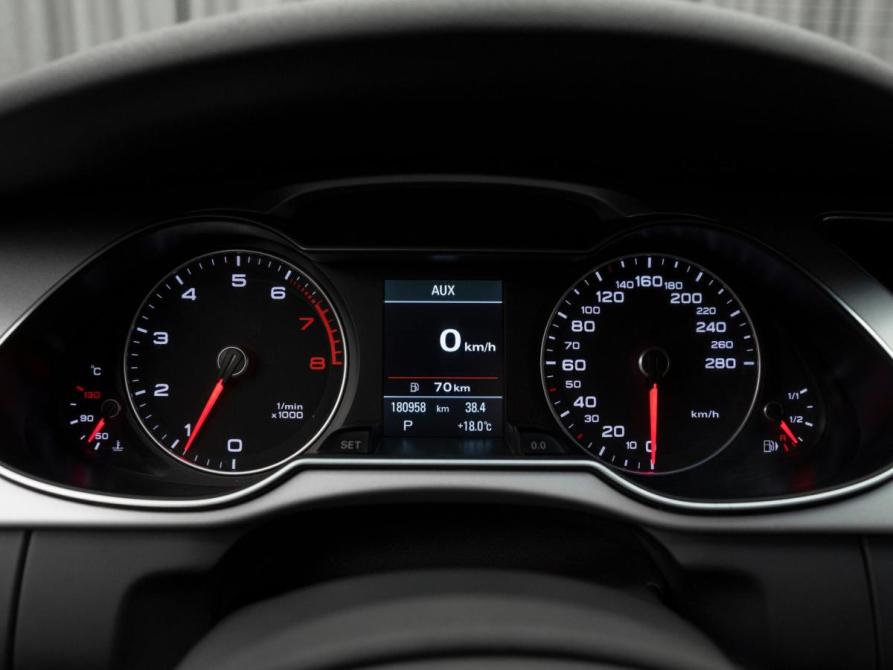 Audi A4 IV (B8) Рестайлинг Москва  - изображение 11