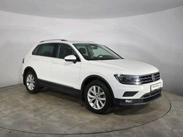 Volkswagen Tiguan II с пробегом 2018 года, цена 2 189 000 рублей, 176000 км, внедорожник, Автокод Объявления