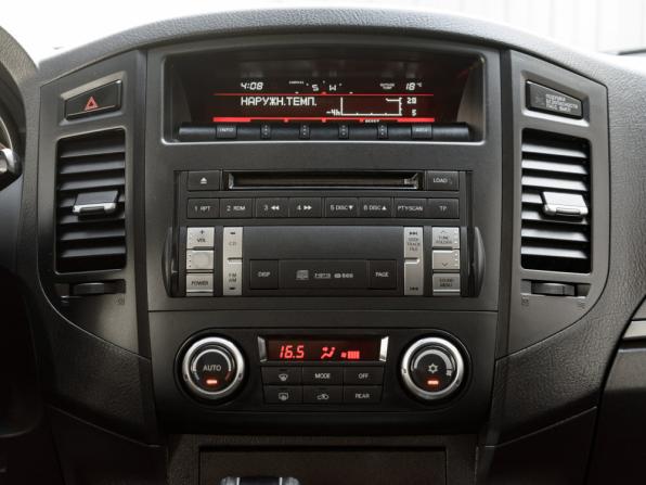 Mitsubishi Pajero IV Рестайлинг 1 с пробегом 2013 года, цена 2 600 000 рублей, 109849 км, внедорожник, Автокод Объявления