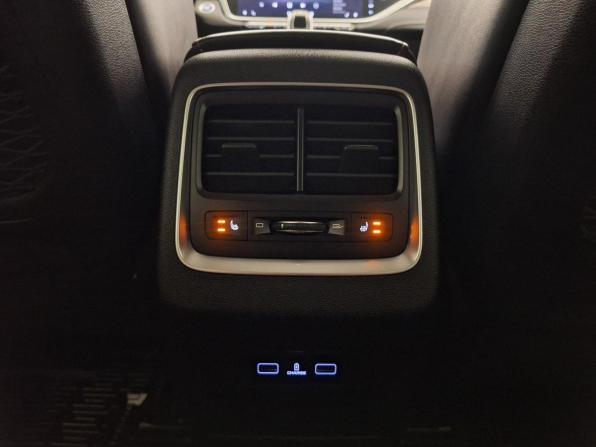 Geely Atlas Pro с пробегом 2022 года, цена 1 745 000 рублей, 93365 км, внедорожник, Автокод Объявления
