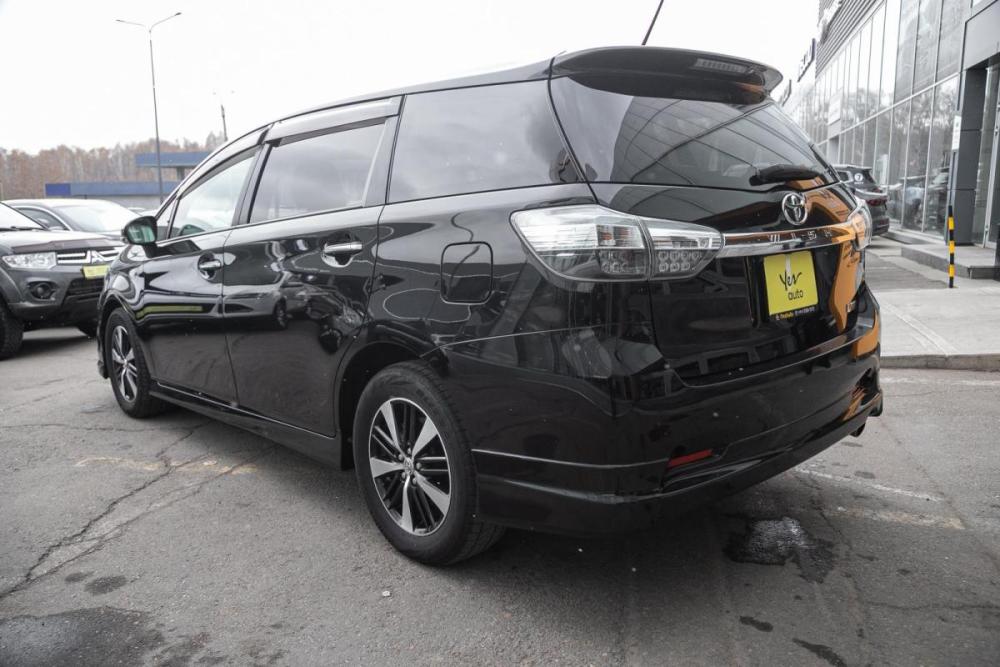 Toyota Wish II Рестайлинг Иркутск  - изображение 9