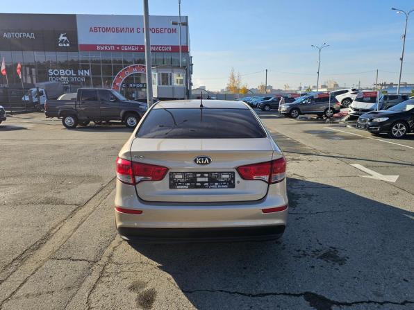 Kia Rio III Рестайлинг с пробегом 2015 года, цена 799 995 рублей, 159473 км, седан, Автокод Объявления
