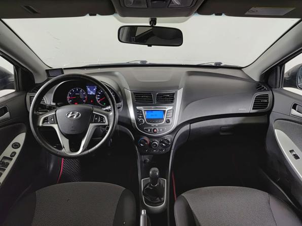 Hyundai Solaris I с пробегом 2012 года, цена 800 000 рублей, 185718 км, хэтчбек, Автокод Объявления