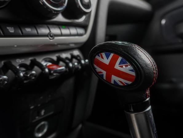 Mini Countryman II с пробегом 2018 года, цена 2 999 000 рублей, 98040 км, внедорожник, Автокод Объявления