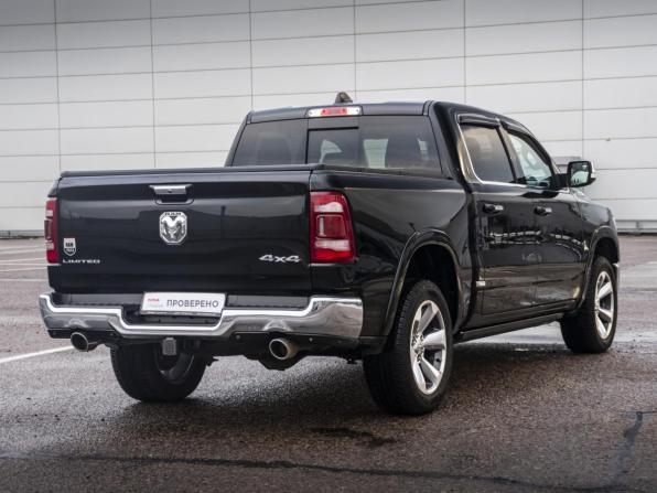 Ram 1500 V с пробегом 2018 года, цена 5 700 000 рублей, 117527 км, offers.body_type.unknown, Автокод Объявления