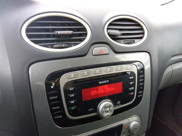 Ford Focus II Рестайлинг с пробегом 2010 года, цена 599 000 рублей, 275940 км, седан, Автокод Объявления