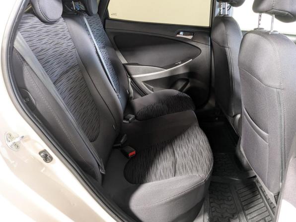 Hyundai Solaris I Рестайлинг с пробегом 2015 года, цена 1 274 900 рублей, 120000 км, хэтчбек, Автокод Объявления