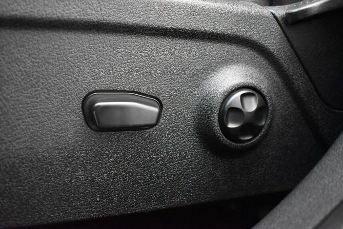 Dodge Journey I Рестайлинг с пробегом 2012 года, цена 1 030 000 рублей, 286056 км, внедорожник, Автокод Объявления