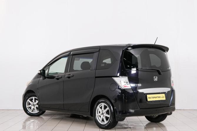 Honda Freed I Рестайлинг с пробегом 2012 года, цена 1 179 000 рублей, 142000 км, компактвэн, Автокод Объявления