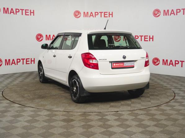 Skoda Fabia II Рестайлинг с пробегом 2013 года, цена 644 000 рублей, 72007 км, хэтчбек, Автокод Объявления