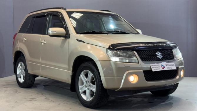 Suzuki Grand Vitara II Рестайлинг с пробегом 2010 года, цена 1 100 000 рублей, 153000 км, внедорожник, Автокод Объявления