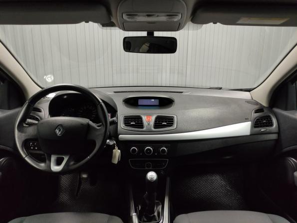 Renault Fluence I с пробегом 2011 года, цена 595 000 рублей, 195114 км, седан, Автокод Объявления