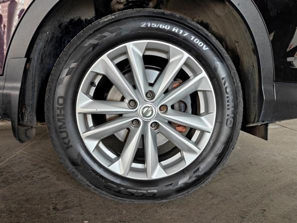 Nissan Qashqai II с пробегом 2014 года, цена 1 290 000 рублей, 214831 км, внедорожник, Автокод Объявления