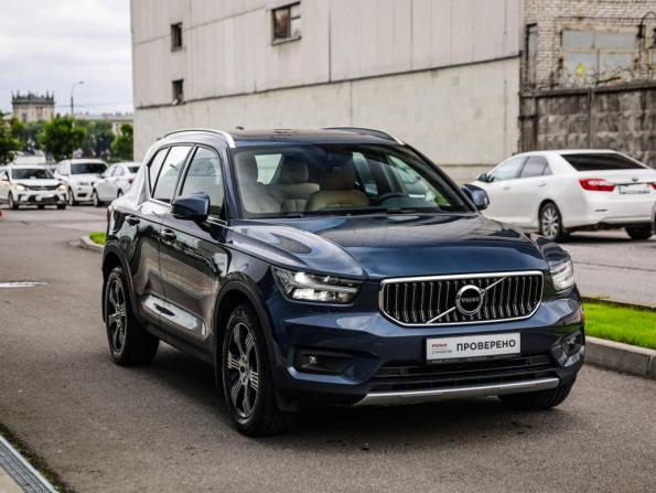 Volvo XC40 I с пробегом 2021 года, цена 3 549 000 рублей, 80677 км, внедорожник, Автокод Объявления