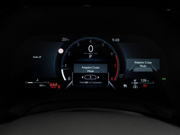 Lexus RX V с пробегом 2025 года, цена 7 850 000 рублей, 50 км, внедорожник, Автокод Объявления