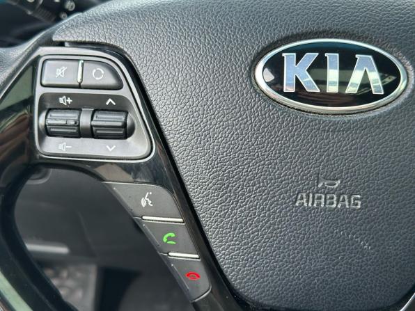 Kia Ceed II с пробегом 2013 года, цена 1 150 000 рублей, 177235 км, хэтчбек, Автокод Объявления