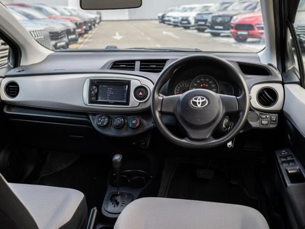 Toyota Vitz III (XP130) с пробегом 2014 года, цена 799 000 рублей, 151108 км, хэтчбек, Автокод Объявления