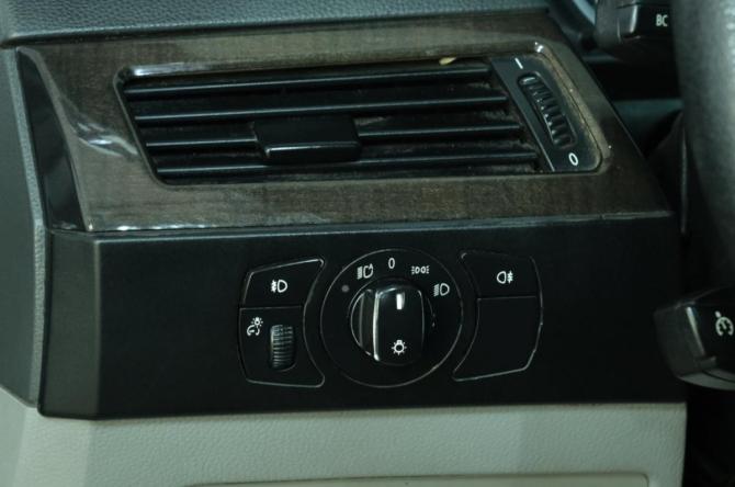 BMW 5 серии V (E60/E61) с пробегом 2003 года, цена 999 000 рублей, 330000 км, седан, Автокод Объявления