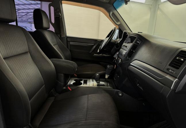 Mitsubishi Pajero IV Рестайлинг 1 с пробегом 2012 года, цена 1 950 000 рублей, 261613 км, внедорожник, Автокод Объявления