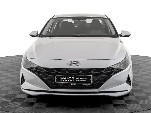 Hyundai Elantra VII (CN7) с пробегом 2022 года, цена 1 810 000 рублей, 70157 км, седан, Автокод Объявления