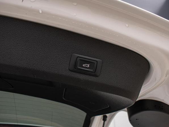 Audi Q7 I (4L) Рестайлинг с пробегом 2014 года, цена 2 915 000 рублей, 212512 км, внедорожник, Автокод Объявления