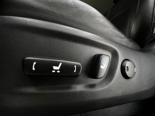 Toyota Land Cruiser Prado 150 Series Рестайлинг 2 с пробегом 2020 года, цена 5 974 000 рублей, 75390 км, внедорожник, Автокод Объявления