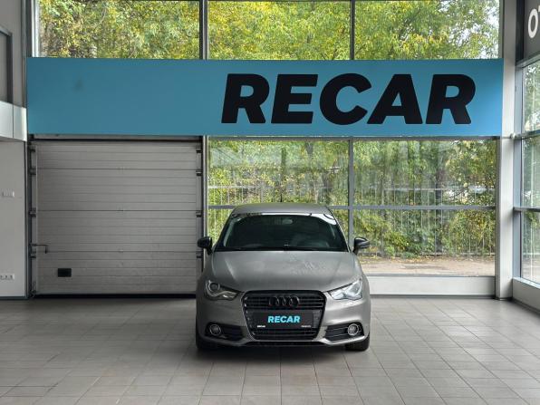 Audi A1 I (8X) с пробегом 2011 года, цена 800 000 рублей, 215157 км, хэтчбек, Автокод Объявления