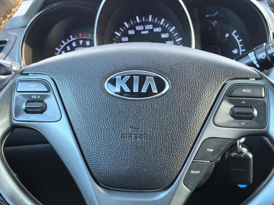 Kia Rio III Рестайлинг Санкт-Петербург  - изображение 14