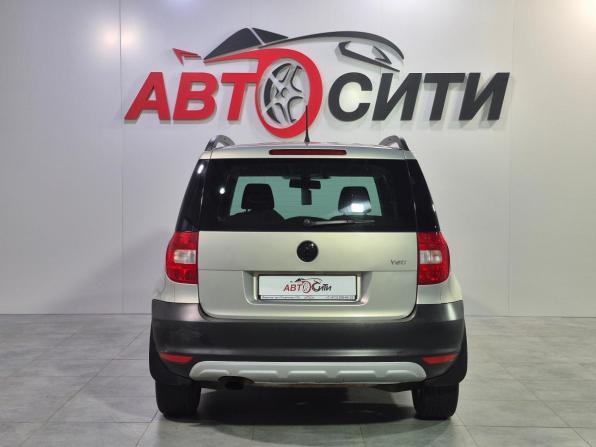 Skoda Yeti I с пробегом 2013 года, цена 723 000 рублей, 317000 км, внедорожник, Автокод Объявления