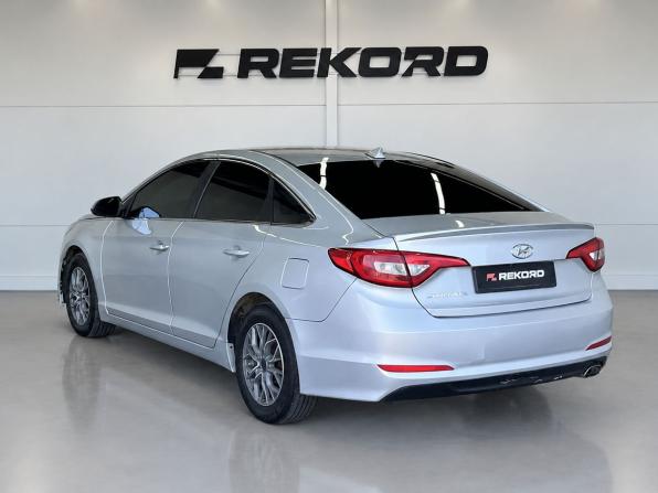 Hyundai Sonata VII (LF) с пробегом 2015 года, цена 1 179 000 рублей, 244300 км, седан, Автокод Объявления