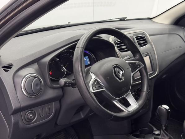 Renault Sandero II Рестайлинг с пробегом 2018 года, цена 1 220 000 рублей, 113988 км, хэтчбек, Автокод Объявления
