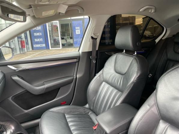 Skoda Octavia III (A7) Рестайлинг с пробегом 2017 года, цена 1 795 000 рублей, 162500 км, лифтбек, Автокод Объявления