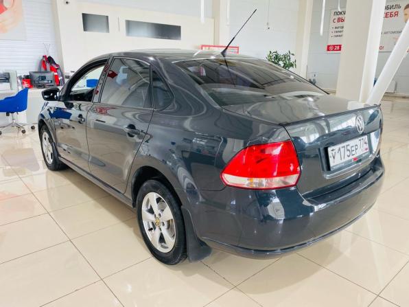 Volkswagen Polo V с пробегом 2010 года, цена 700 000 рублей, 210000 км, седан, Автокод Объявления