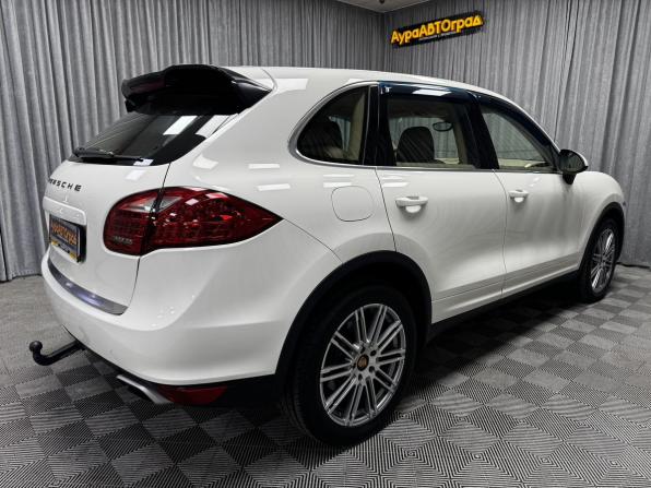 Porsche Cayenne II (958) с пробегом 2011 года, цена 2 550 000 рублей, 246269 км, внедорожник, Автокод Объявления