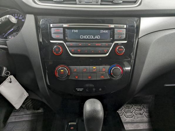Nissan Qashqai II с пробегом 2016 года, цена 1 490 000 рублей, 95155 км, внедорожник, Автокод Объявления