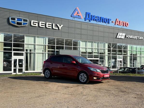 Kia Rio III Рестайлинг с пробегом 2017 года, цена 948 000 рублей, 136668 км, хэтчбек, Автокод Объявления